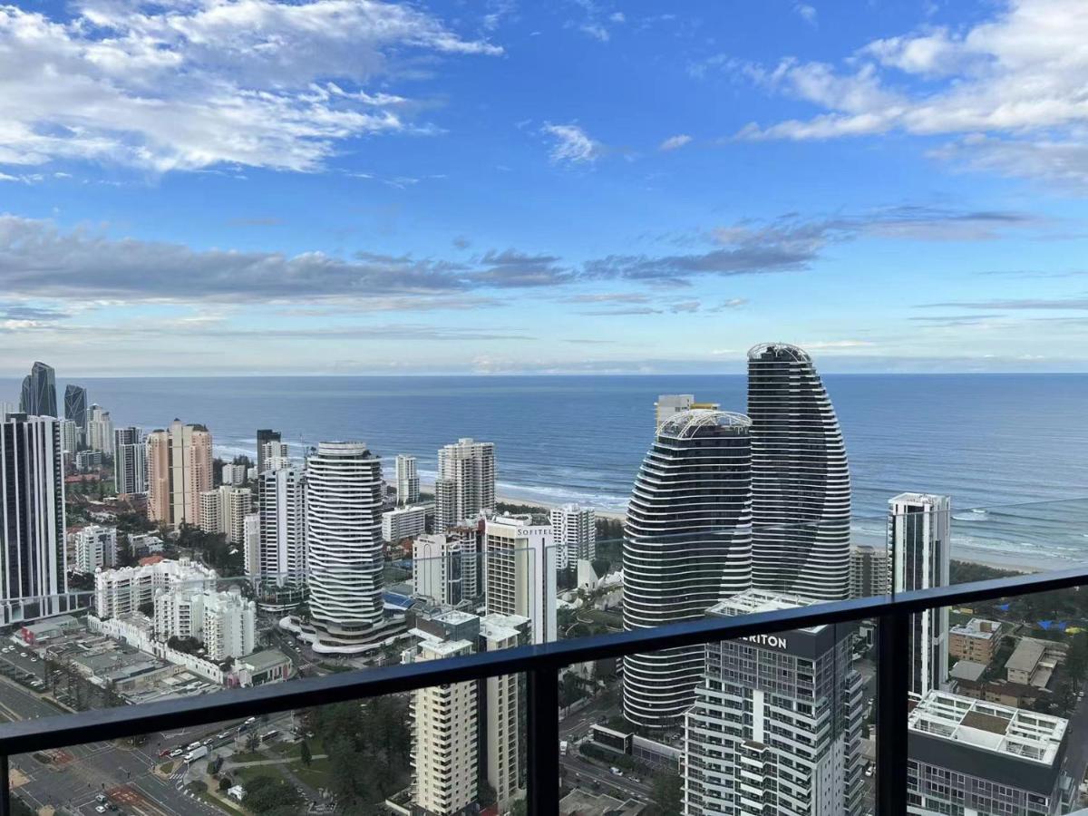 2 Bedroom Luxurious Family Apartment On 40Th Floor With Amazing Ocean Coastline Broadbeach Gold Coast Gc40 Dış mekan fotoğraf