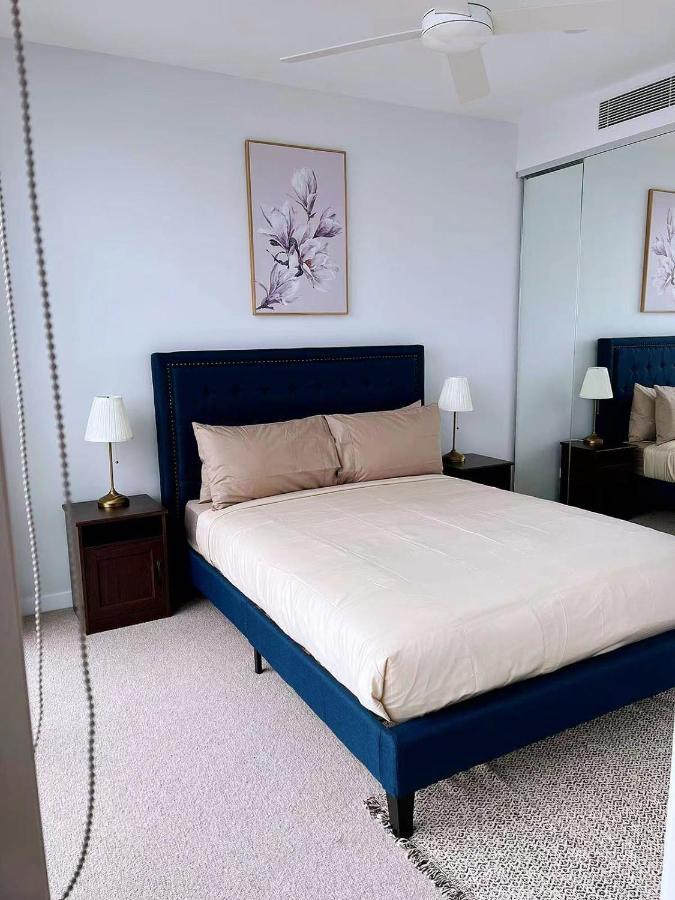 2 Bedroom Luxurious Family Apartment On 40Th Floor With Amazing Ocean Coastline Broadbeach Gold Coast Gc40 Dış mekan fotoğraf