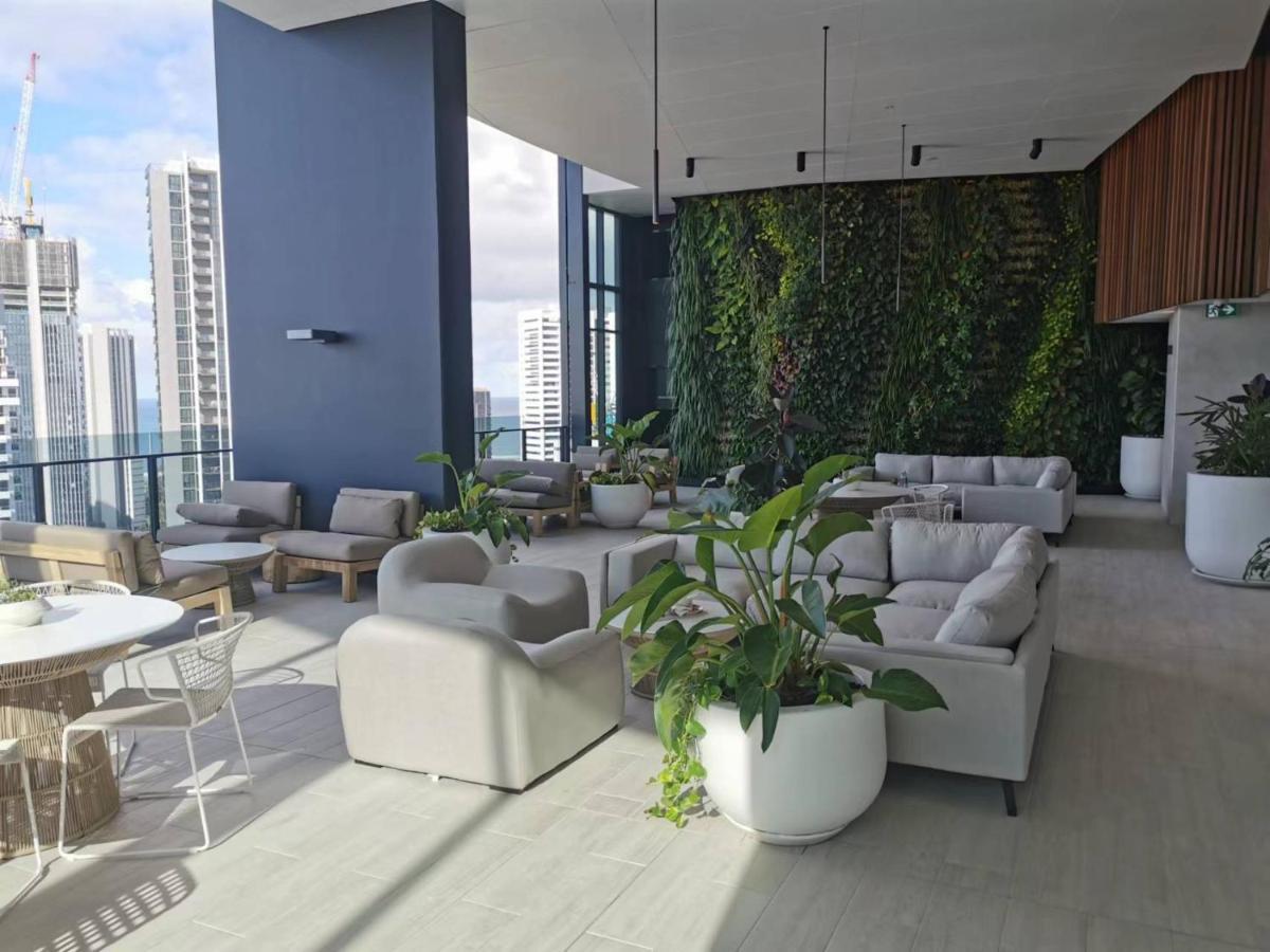 2 Bedroom Luxurious Family Apartment On 40Th Floor With Amazing Ocean Coastline Broadbeach Gold Coast Gc40 Dış mekan fotoğraf