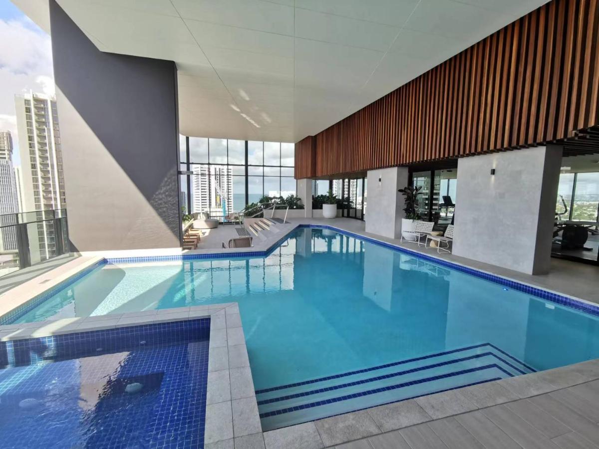 2 Bedroom Luxurious Family Apartment On 40Th Floor With Amazing Ocean Coastline Broadbeach Gold Coast Gc40 Dış mekan fotoğraf